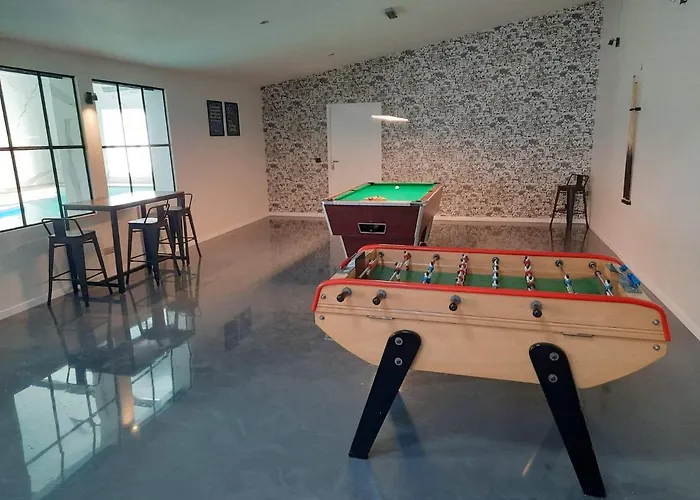 Отель Porte17 *